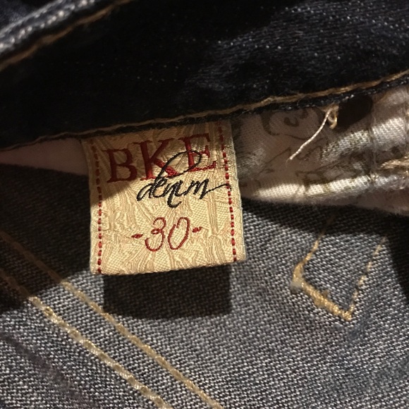 BKE lily capris. Brand new without tags. - Picture 5 of 6